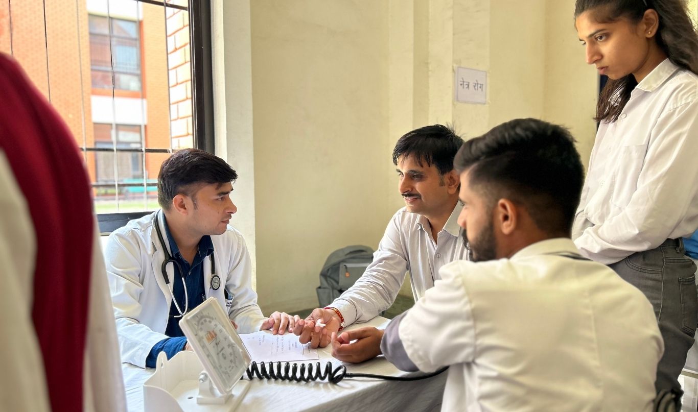 Health Checkup Camp (4)